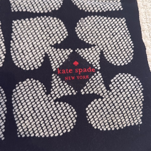 Kate Spade woolen scarf - Picture 2 of 3